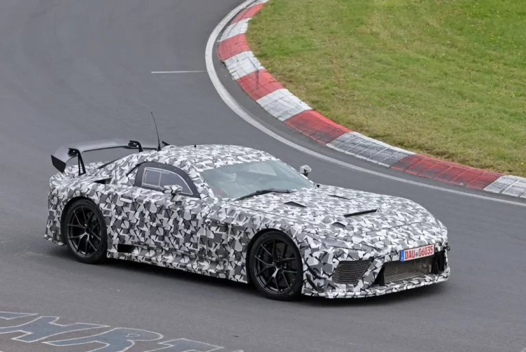 Fotos espía del Lexus LFR 2026: ¿El heredero del LFA?