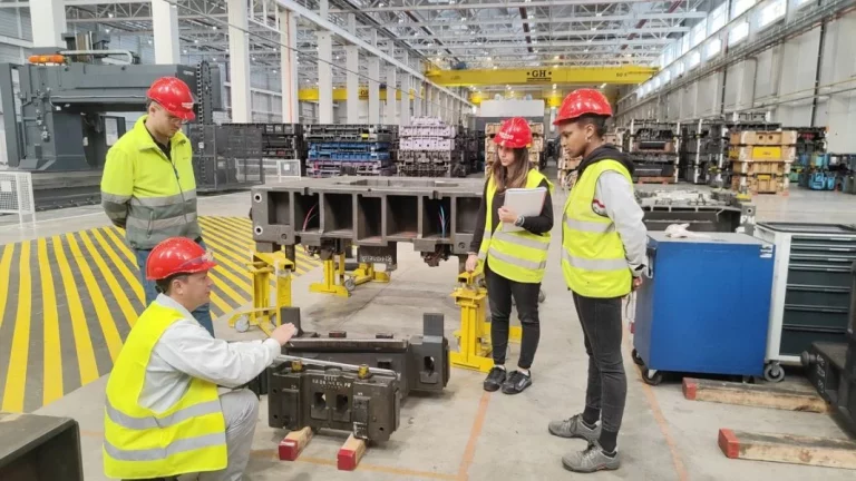 Así crea Nissan talento en España