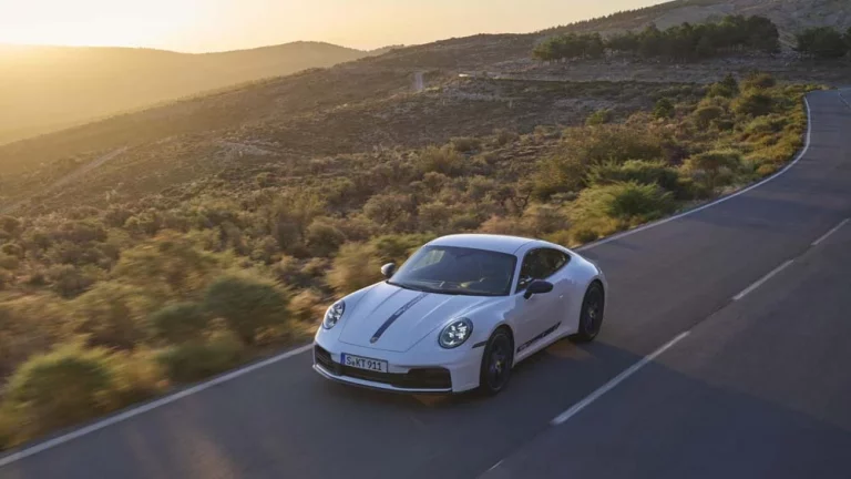 Nuevo Porsche 911 Carrera T. Se pone a dieta