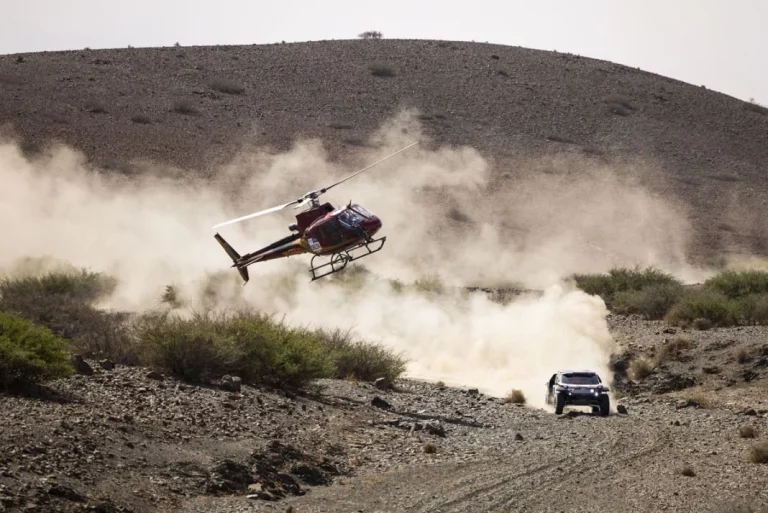Dacia arranca con victoria el camino hacia el Dakar