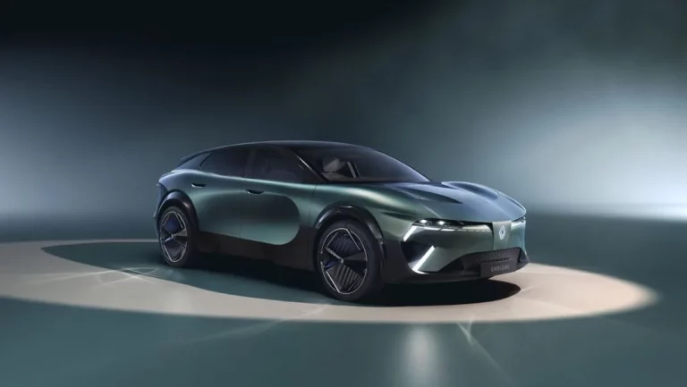 Renault Emblème o cómo rebajar, con mucho estilo, las emisiones de CO₂