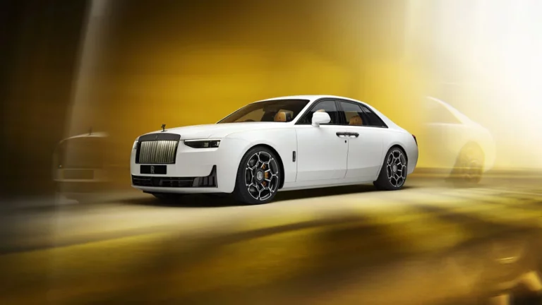 Rolls-Royce Black Badge Ghost Series II: ¿se puede ser más lujoso y deportivo?