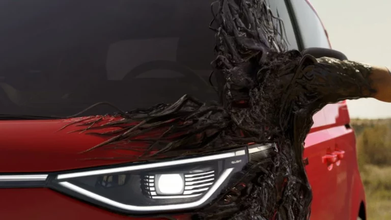 El eléctrico de Volkswagen que se alía con Venom, el antihéroe de Marvel, en su última película
