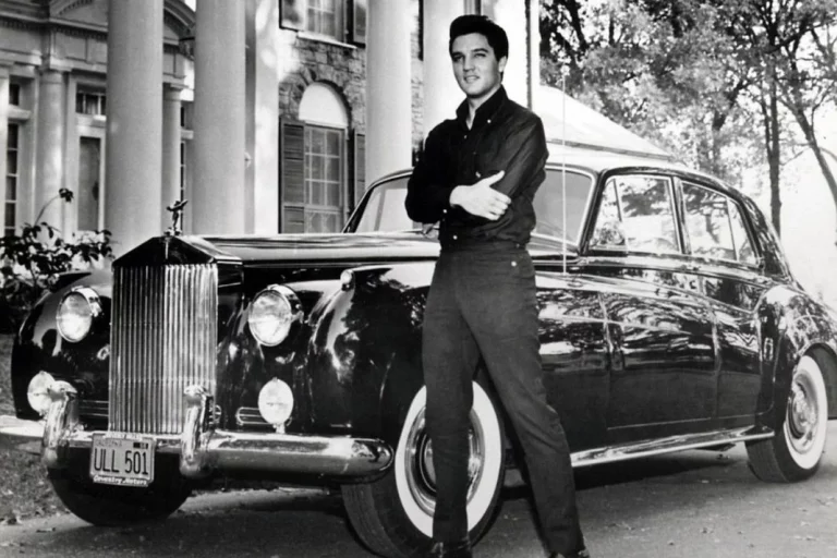 Así era el coche exclusivo que disfrutaba Elvis Presley