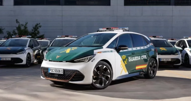 Los 84 nuevos coches de la Guardia Civil son eléctricos y los firma Cupra