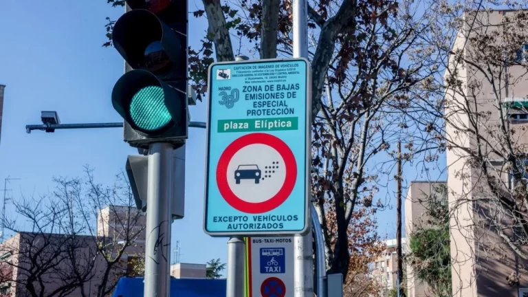 El instagramer que te desvela el truco definitivo para entrar sin pegatina en Madrid central