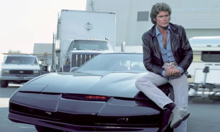 ‘Hello Michael’: KITT regresa por Halloween, pero no como te lo estabas imaginando