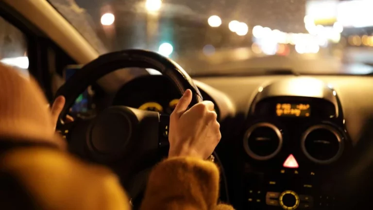 El regalo inesperado de la DGT a los conductores de esta lista