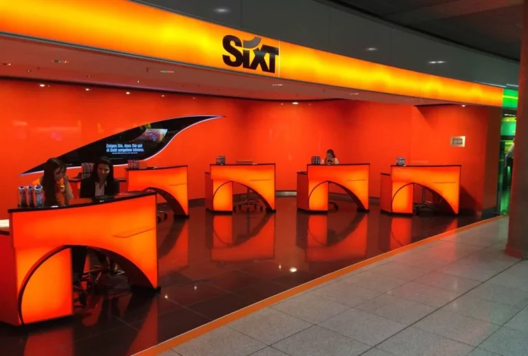 Sixt amplía red en España con la apertura de 2 nuevos puntos de atención en los aeropuertos de San Sebastián y Almería
