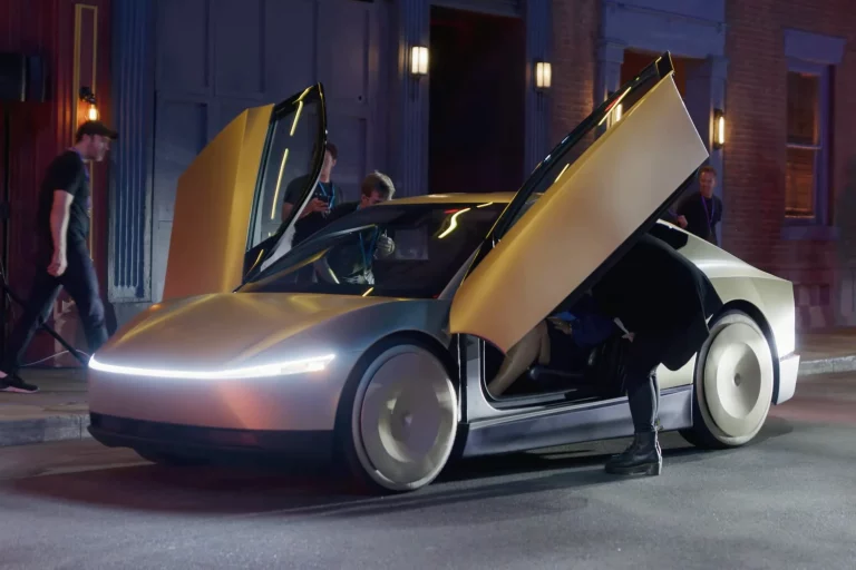 Tesla CyberCab: el irrisorio valor que tendrá el coche-robot de Elon Musk