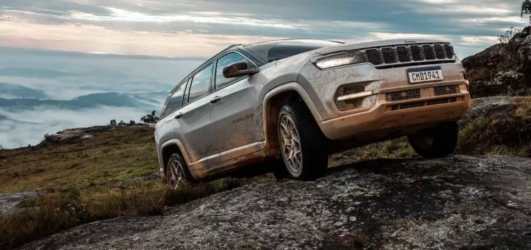 El Jeep Commander regresa a la vida. Pero no te hagas ilusiones