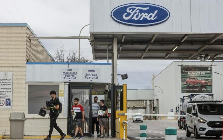 El día que Ford Almussafes reanudará la actividad de su planta tras la DANA