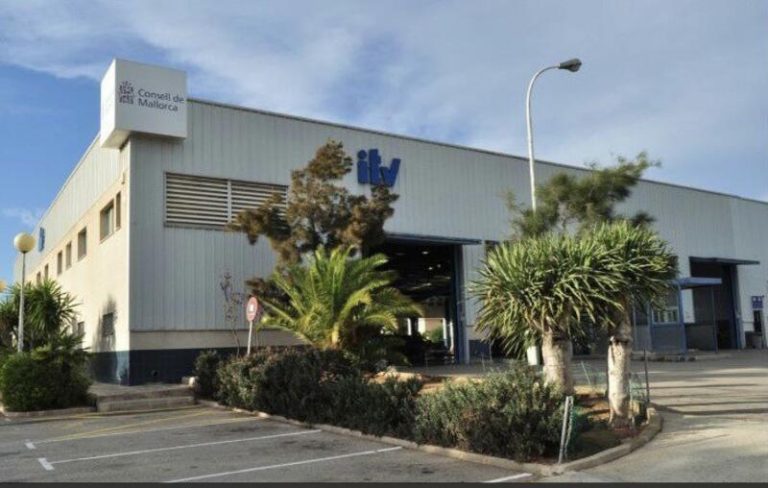Si no tienes pasada la ITV de tu coche, no podrás renovar tu seguro