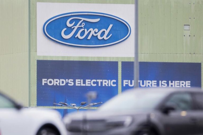 Ford despedirá a 4.000 empleados en Europa… Ninguno en la planta de Almussafes