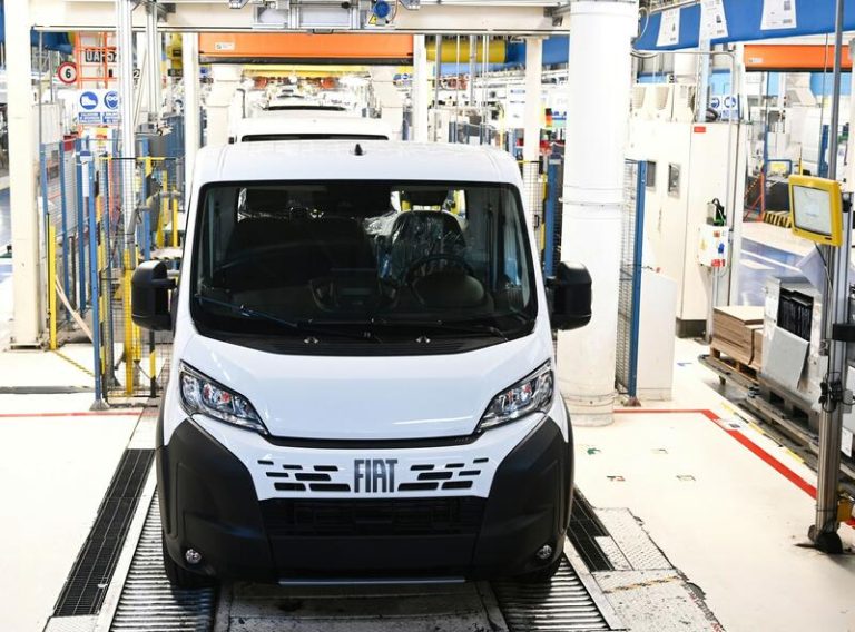 E-Ducato: El primer Fiat Professional 100% eléctrico que sale de la planta de Atessa, Italia