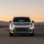 El Kia EV9 2027 añade equipamiento de serie y desbloquea 700 Nm con la función boost del acabado Land
