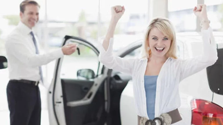 Un coche diseñado solo para mujeres: Esto es lo que opinan los conductores españoles