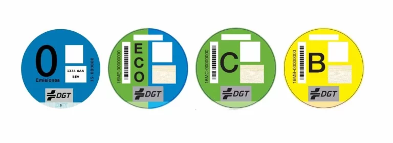 Las nuevas 500 tiendas donde podrás comprar la pegatina de la DGT por 5 euros