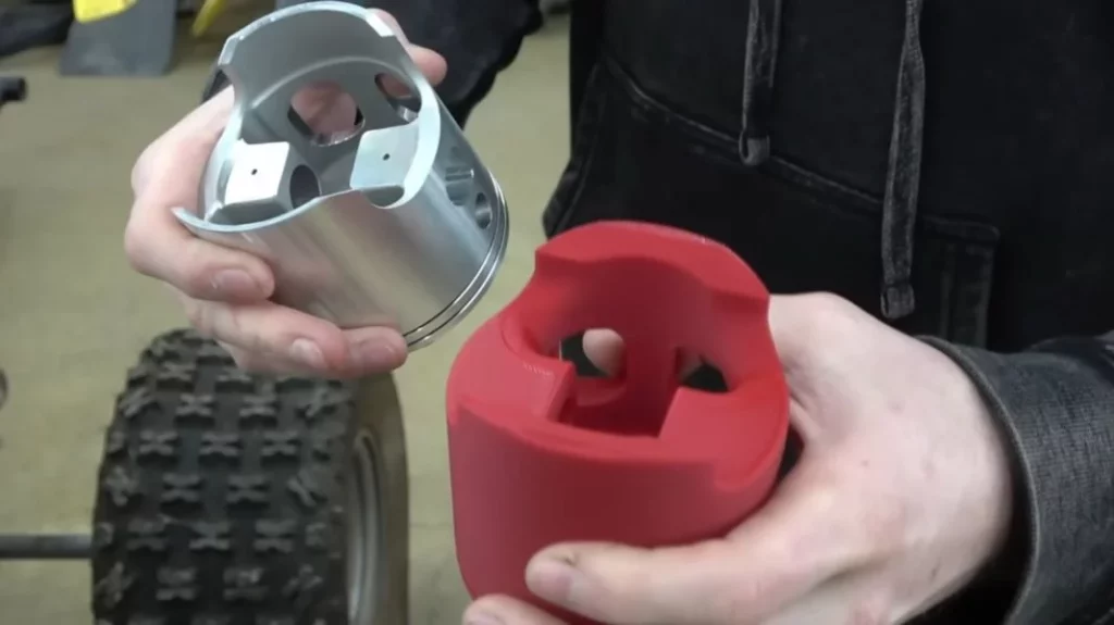 David (52), mecánico: ‘Mucho ojo con las piezas fabricadas con impresora 3D para el coche, porque te lo pueden destrozar’ 153 Motor16 El taller que ha creado un motor con piezas fabricadas en una impresora 3D y que funciona