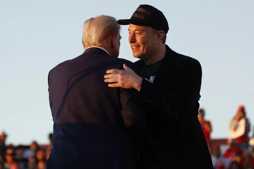Sale a la luz el dineral que Elon Musk invirtió en la campaña de Trump: Calderilla para sus 400 billones de dólares