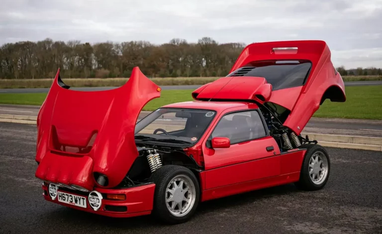 Uno de los Ford RS200 más exclusivos del mundo sale a subasta