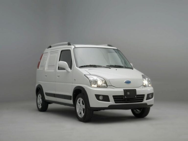Invicta Logistar LS100: El comercial ligero eléctrico por 5.995 euros