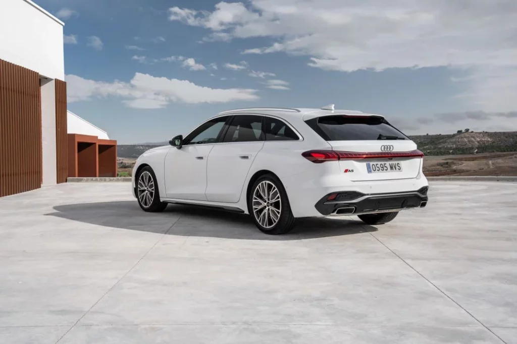 Audi A5 Avant 023 Motor16