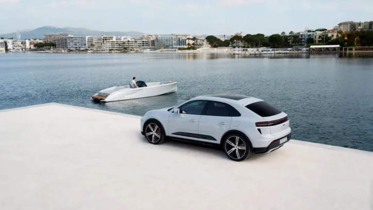 Runabout 850 Fantom, así se llama el Porsche Macan de las aguas