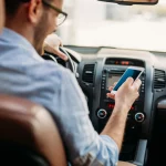 El móvil al volante provoca muchos más accidentes de los que se creía en Estados Unidos