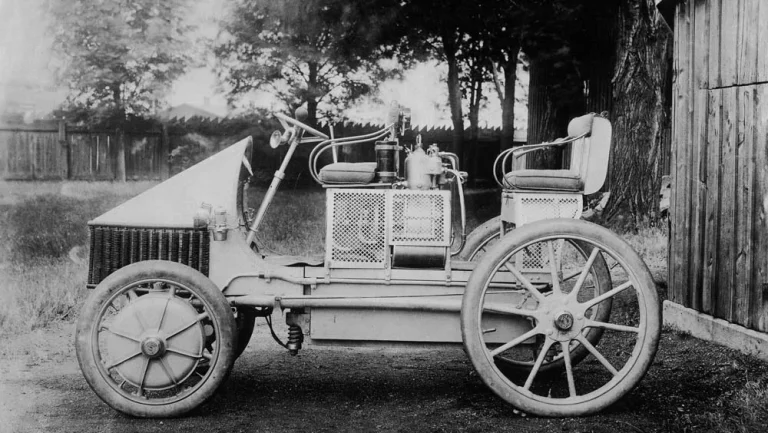 El primer coche eléctrico de Porsche cumple ¡125 años!