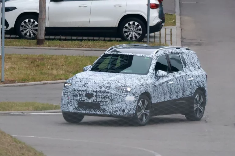 Comienza el desarrollo de la segunda generación del Mercedes GLB