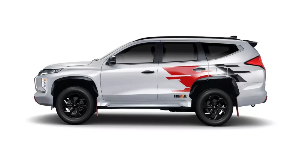 Vuelve el Mitsubishi Montero, y lo hace con chasis de largueros y eje rígido 2 Motor16 Mitsubishi Montero Sport Black Edition Ralliart 2 Motor16