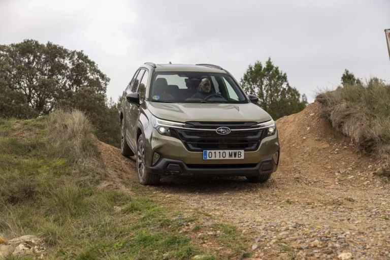 Primera prueba del nuevo Subaru Forester. Lo de siempre, como nunca