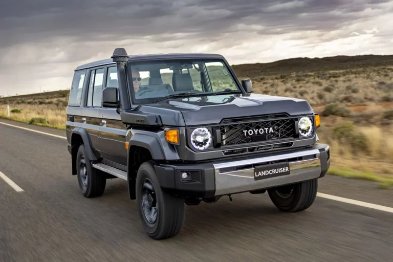 Qué envidia: En Australia pueden comprar un Toyota Land Cruiser J70 con cambio manual