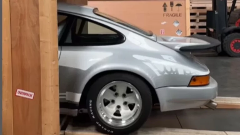 Así se prepara para un largo viaje un Porsche 911 Turbo único en el mundo