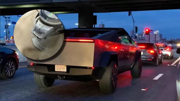 El bache en la carretera que le ha costado 34.000 dólares al dueño de este Tesla Cybertruck