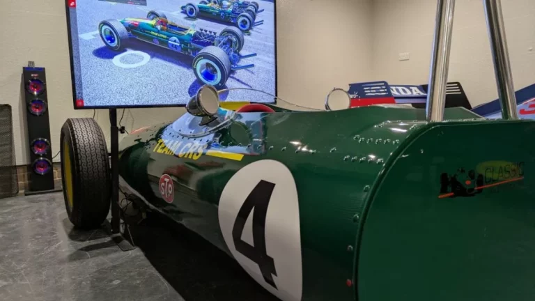El mejor simulador de conducción: un Lotus 49 de Fórmula 1 de 1967 hecho realidad