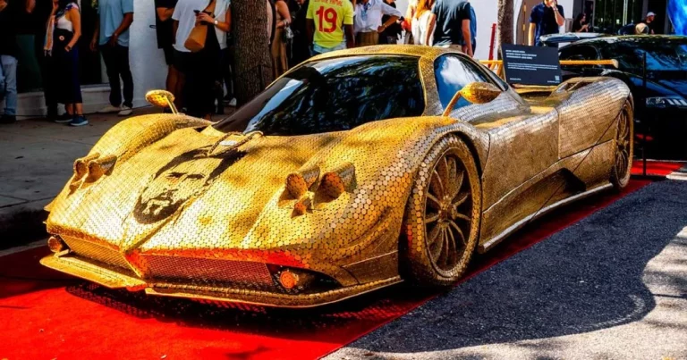 Así luce el Pagani Zonda que homenajea a Lionel Messi y está hecho con 100.000 monedas
