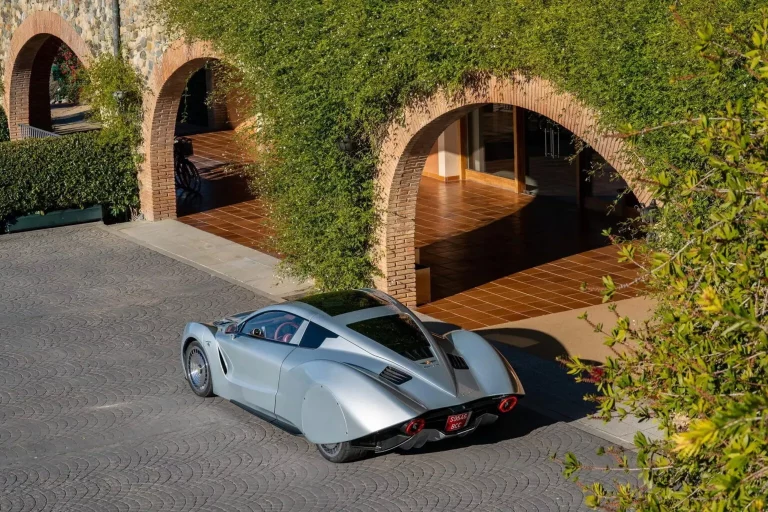 Una experiencia exclusiva al volante del Hispano Suiza Carmen durante el GP de España de F1