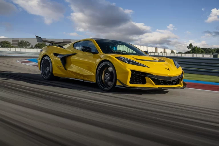 Corvette ZR1; el superdeportivo con el precio por caballo más asequible