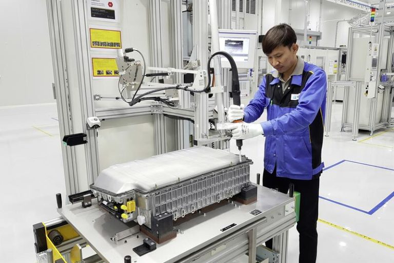 El giro que pide Clepa para que los desempleos en el mercado de la automoción no aumenten en 2025
