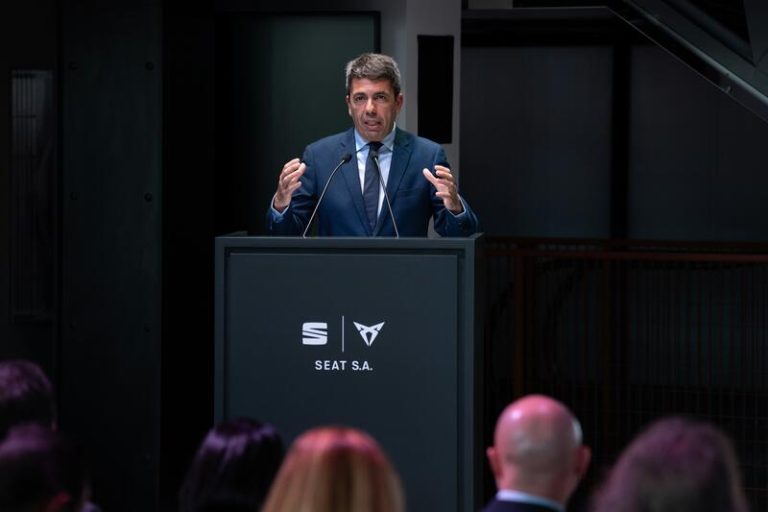 Mazón pide a Hereu un Plan Moves específico para los afectados por la DANA