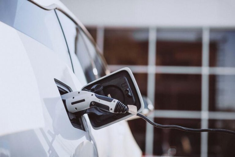En 2024 se vendieron 10 millones de coches eléctricos en todo el mundo