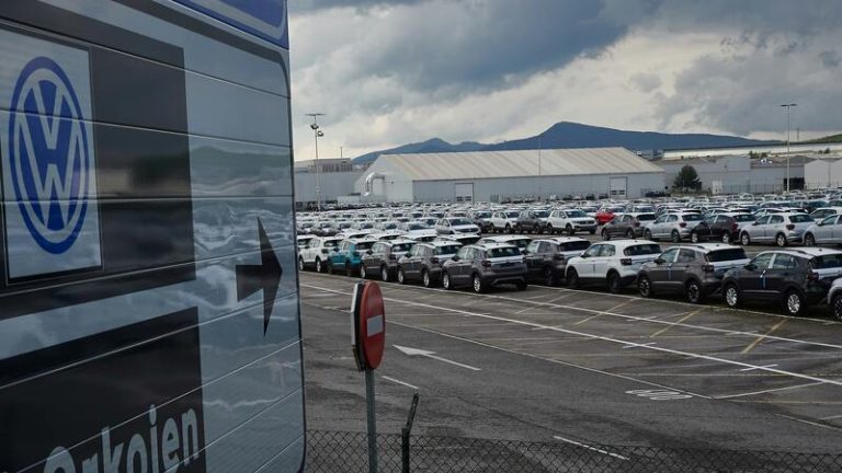 Volkswagen Navarra activará el turno de noche en montaje, motores y pintura el 7 de febrero