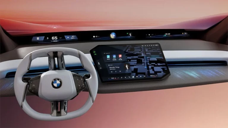 BMW revoluciona la experiencia de conducción con el nuevo iDrive panorámico
