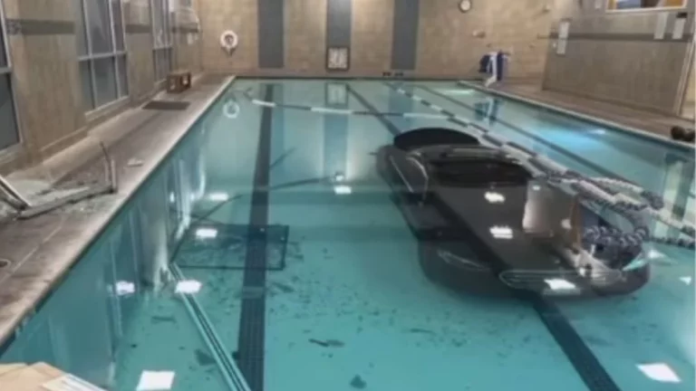 El Mercedes Clase S que tenía complejo de submarino
