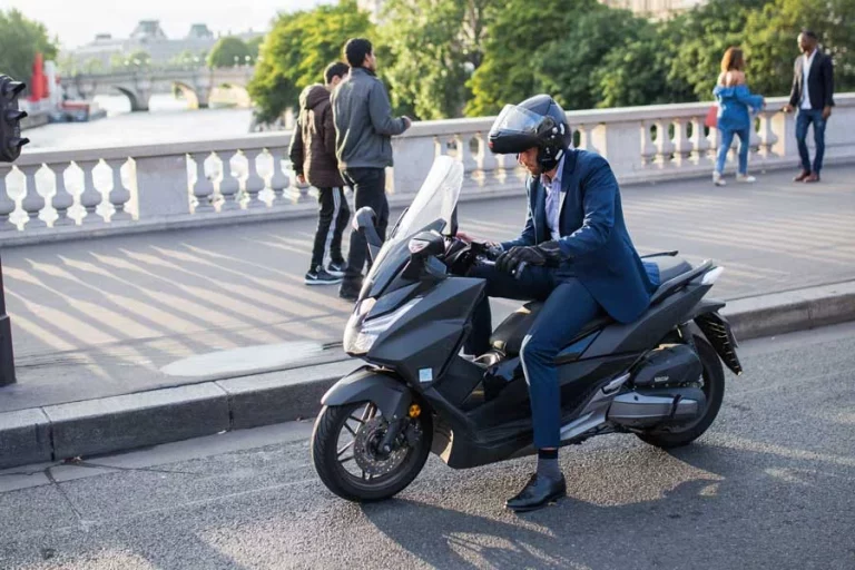 El país donde las motos ya no tienen que pasar la ITV desde este 2025