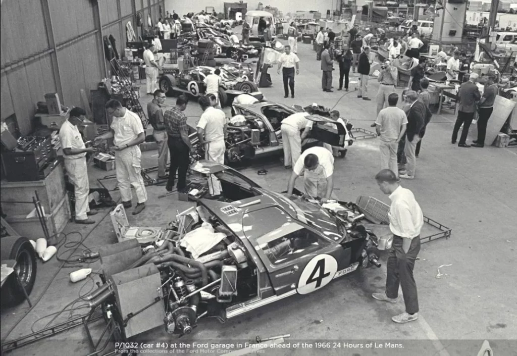 Los archivos inéditos del programa Ford GT40 descubren las facturas de la victoria en Le Mans 1966 1 Motor16 Screenshot 2025 01 03 at 11 27 11 1966 Ford GT40 Mk II Miami 2025 RM Sothebys Motor16