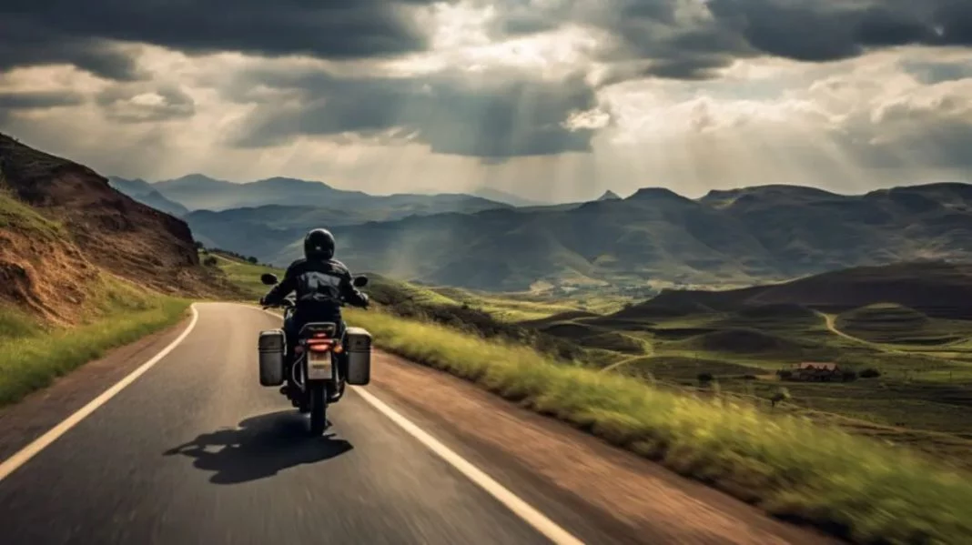 3 imprescindibles para llevar en tu moto en tu próximo roadtrip