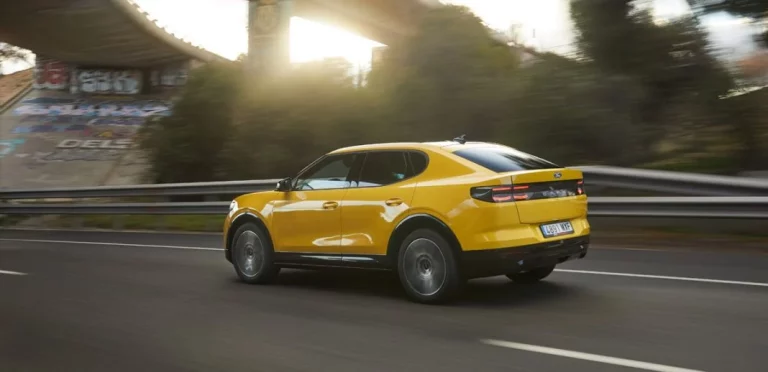 Ford Capri: Conducimos un moderno SUV eléctrico con una rica herencia